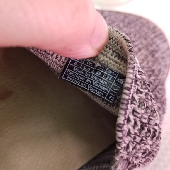 UGG Australia Women's Sammy Slip On Sneakers Shoes Black/Gray Size 8 - Picture 7 of 7